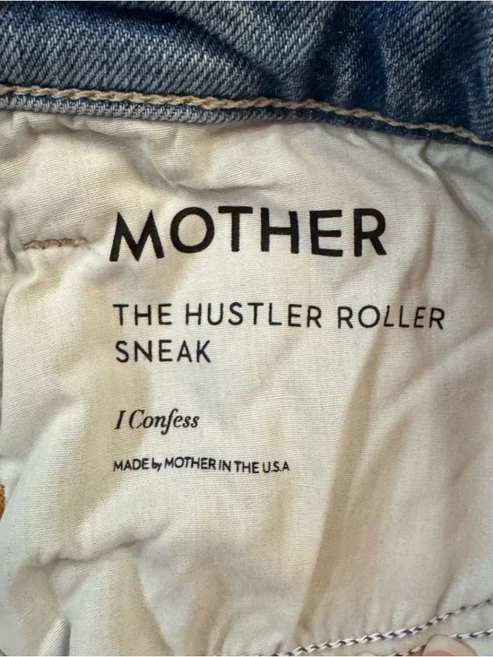 Mother The Hustler Roller Sneak Jeans in I Confess
Non Smoking/No Pets - Picture 4 of 12